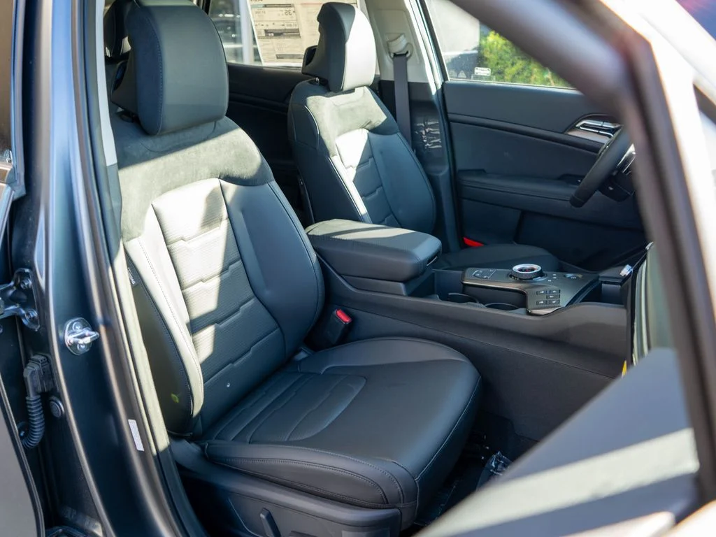 New 2026 Gray Kia SX-Prestige image 9