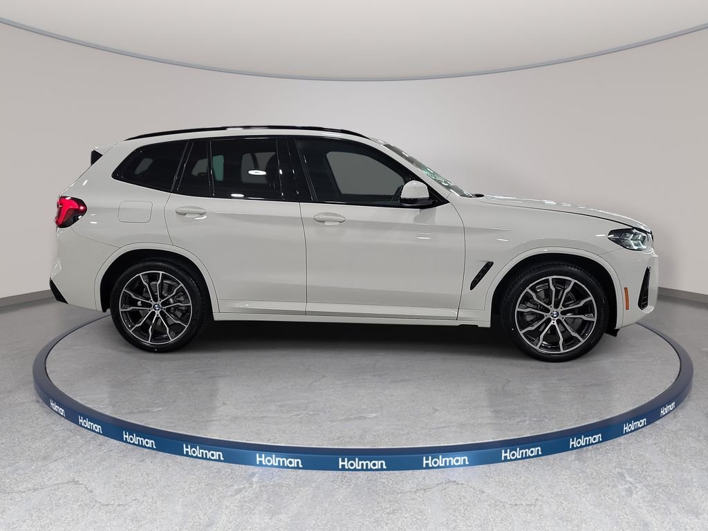 Used 2023 Alpine White BMW sDrive30i image 5