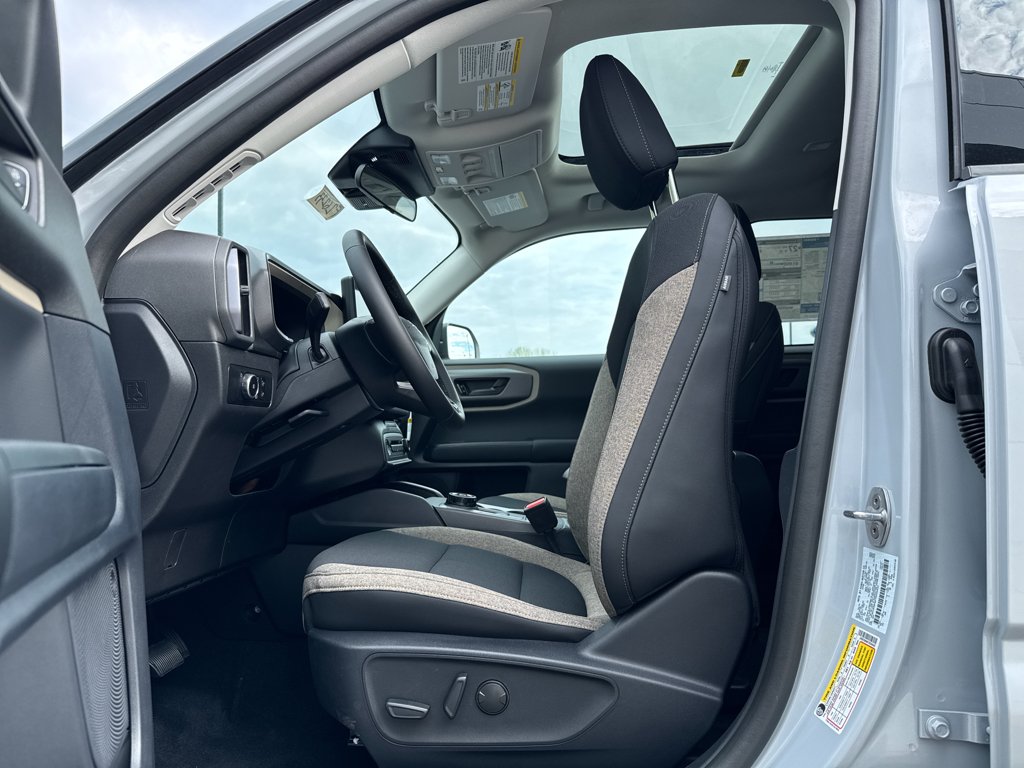 New 2026 Space White Metallic Ford Big Bend image 4