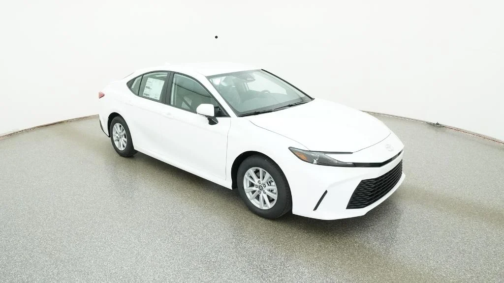 New 2026 Ice Cap Toyota LE image 18