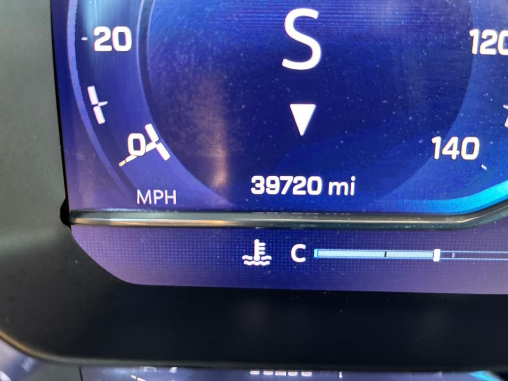 Used 2023 White Chevrolet ZR2 image 17