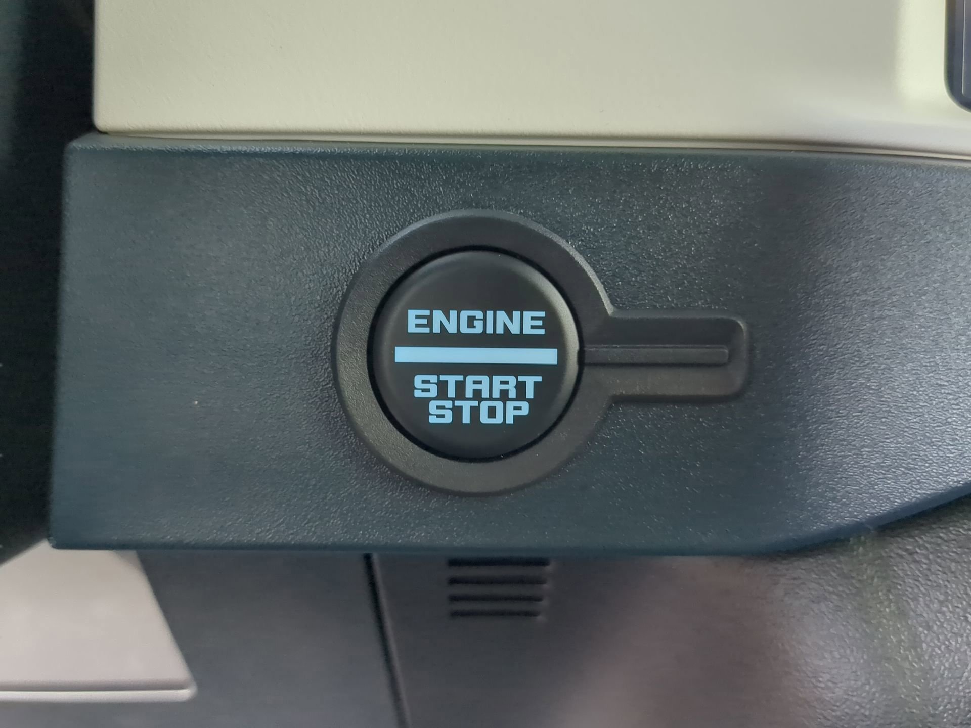 New 2026 Marsh Gray Ford Heritage Edition image 64