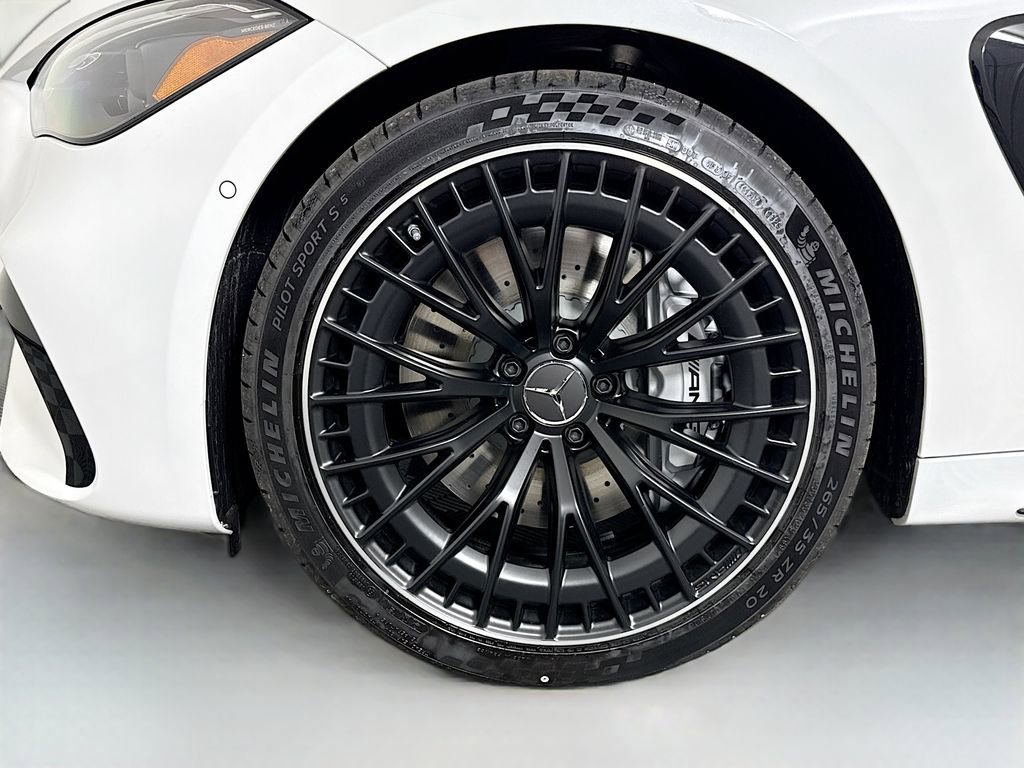 New 2026 MANUFAKTUR Moonlight White Metallic Mercedes-Benz AMG® CLE 53 4MATIC+ Coupe image 65