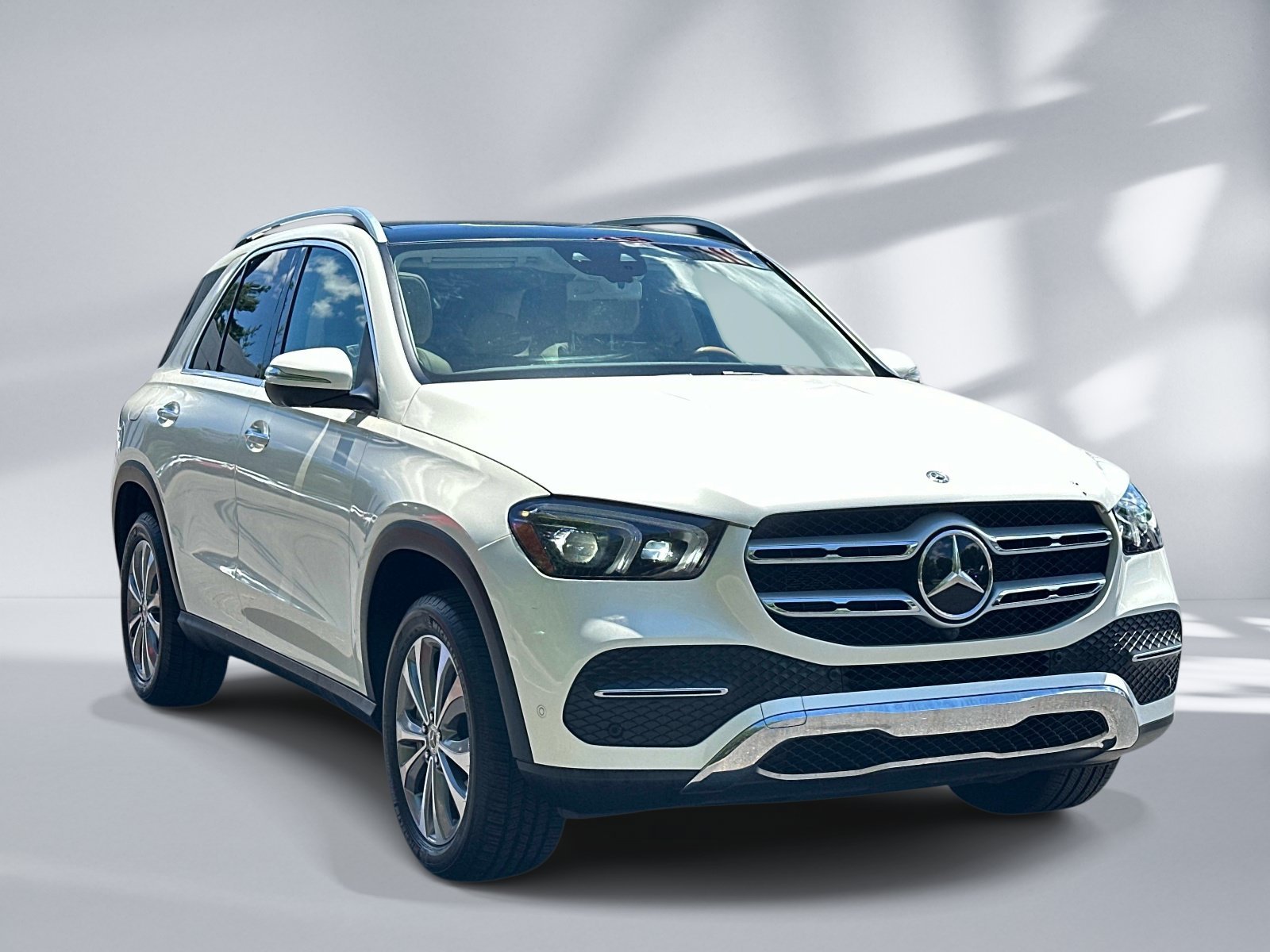 Used 2020 designo Diamond White Bright Mercedes-Benz GLE 450 image 6