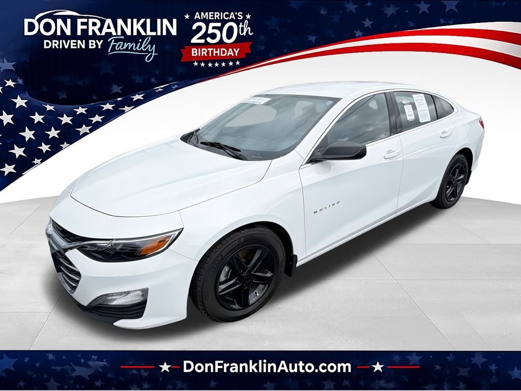 Used 2022 White Chevrolet LS image 1