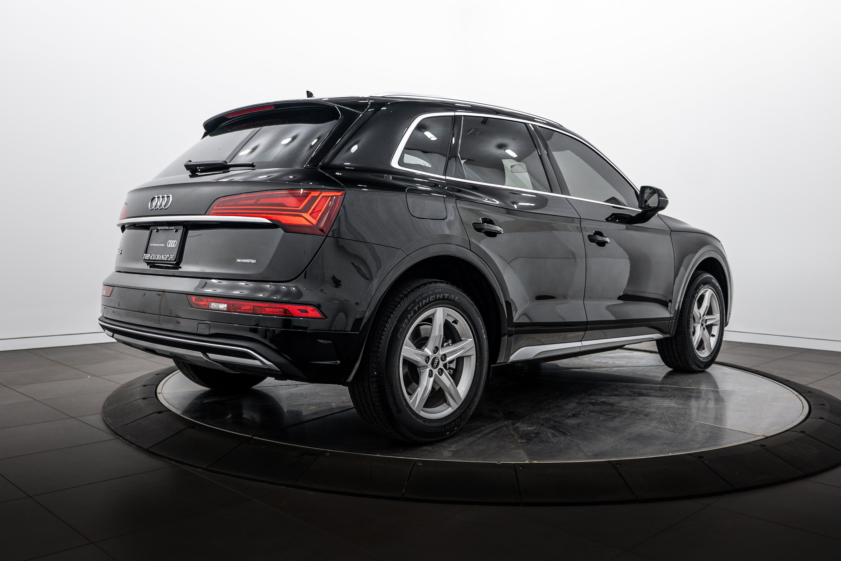 Certified Used 2023 Mythos Black Metallic Audi Premium image 4