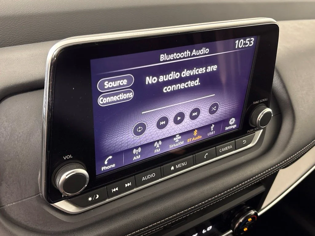 Used 2025 Blue Nissan SV image 41