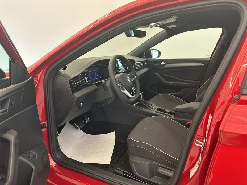 2026 Volkswagen Jetta Sport - Photo 9