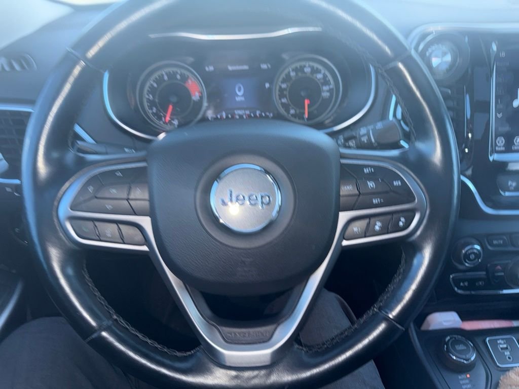 Used 2021 Gray Jeep Limited image 7