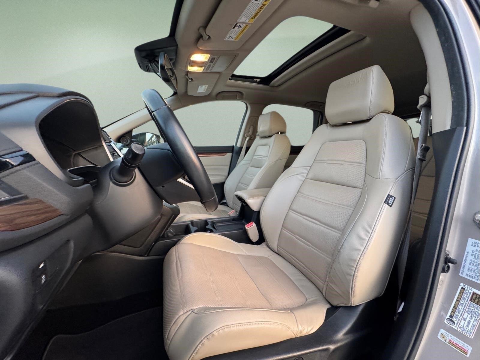 Used 2017 Sandstorm Metallic Honda Touring image 25