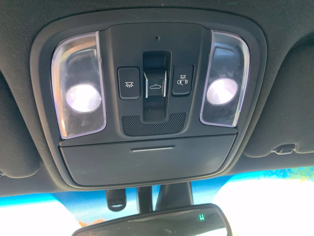 Used 2016 Ebony Black Kia SXL image 24