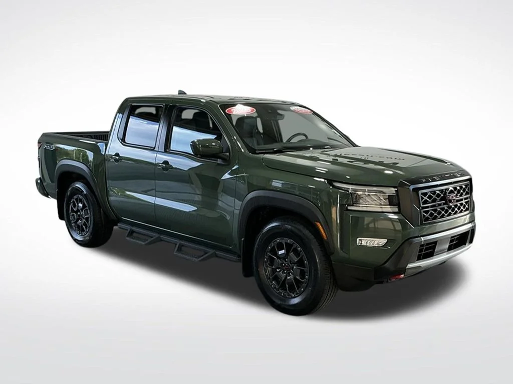 2023 Nissan Frontier PRO-X Crew Cab 4X2's photo