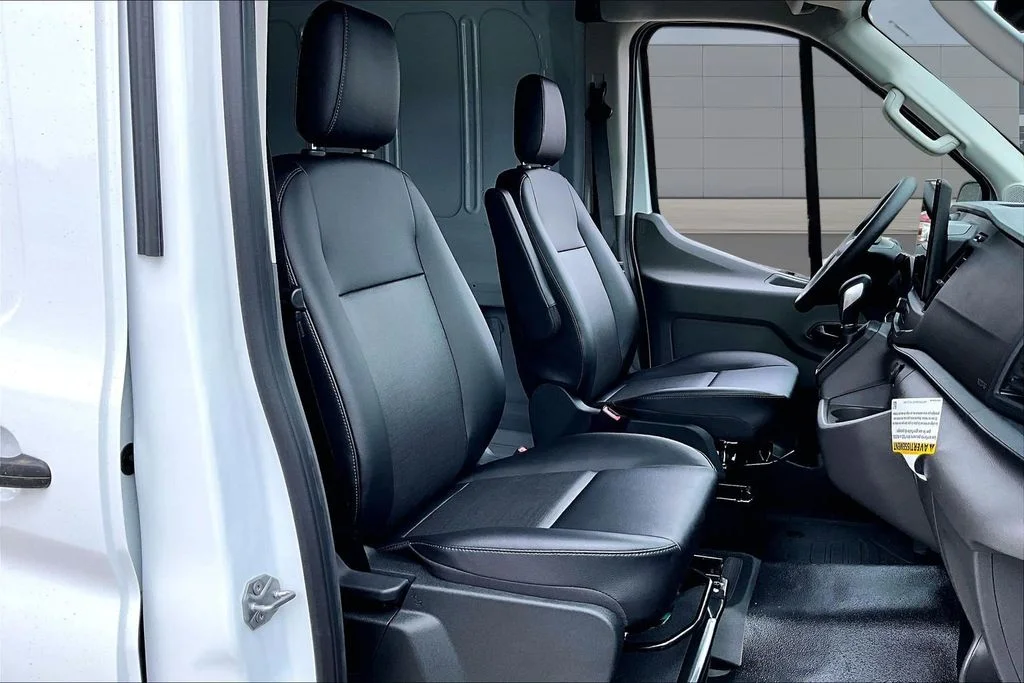 New 2026 Oxford White Ford Cargo Van image 11