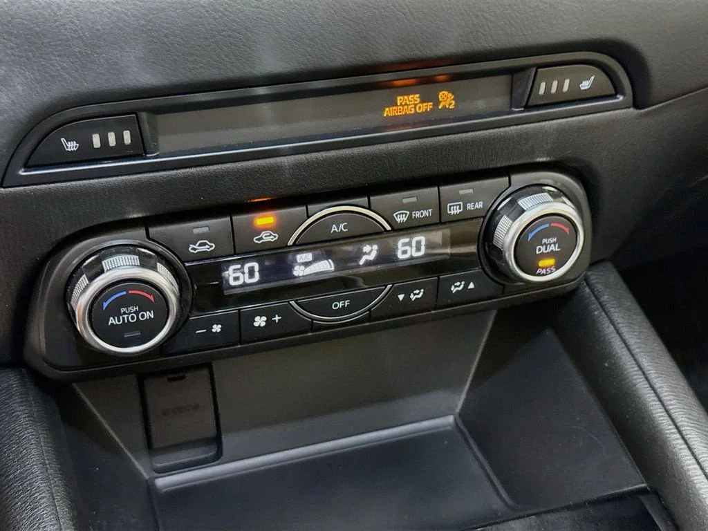 Used 2018 Snowflake White Pearl Mica Mazda Touring image 20