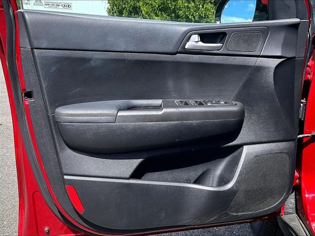 Used 2020 Red Kia LX image 9