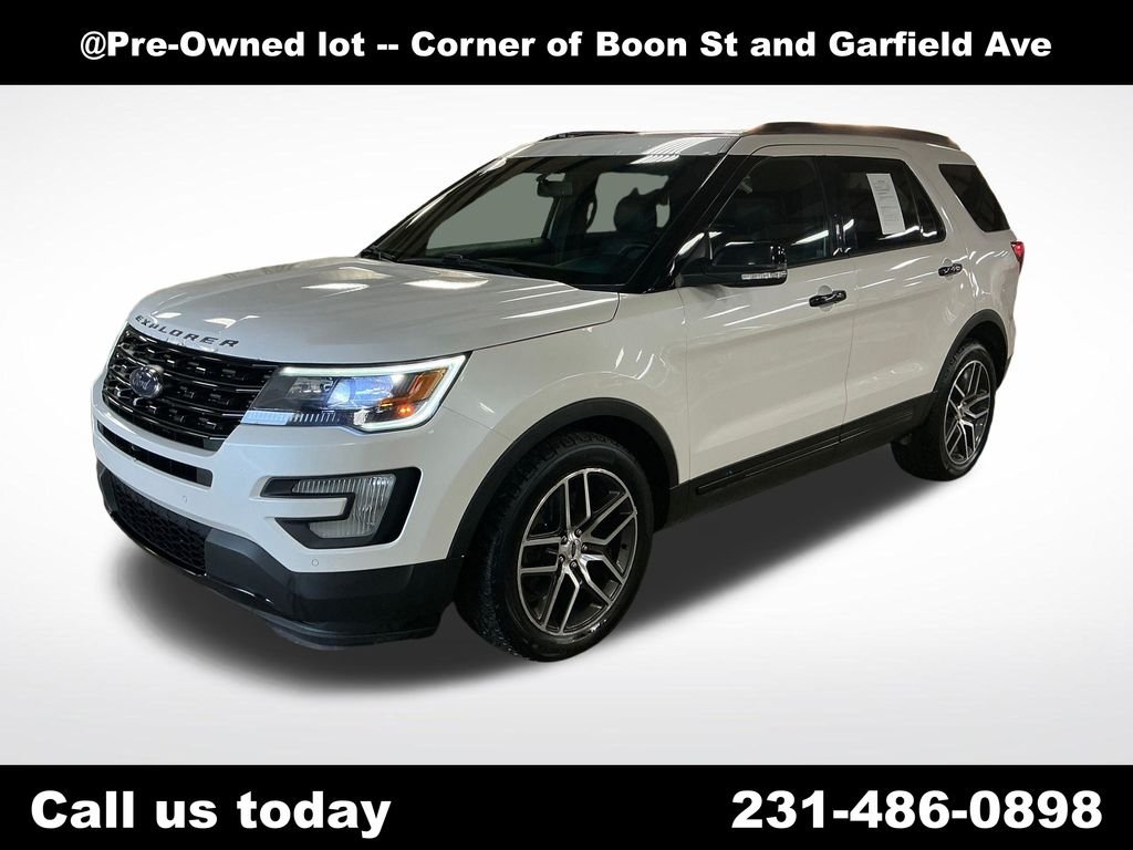 Used 2016 White Ford Sport image 1