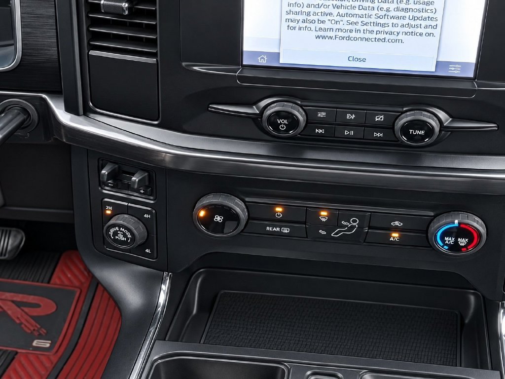 Used 2021 Red Ford XL image 9