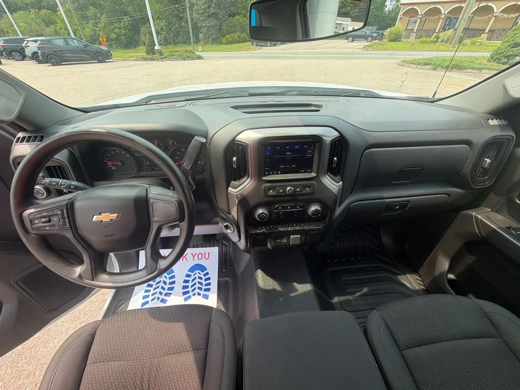 Certified Used 2025 Summit White Chevrolet WT image 17