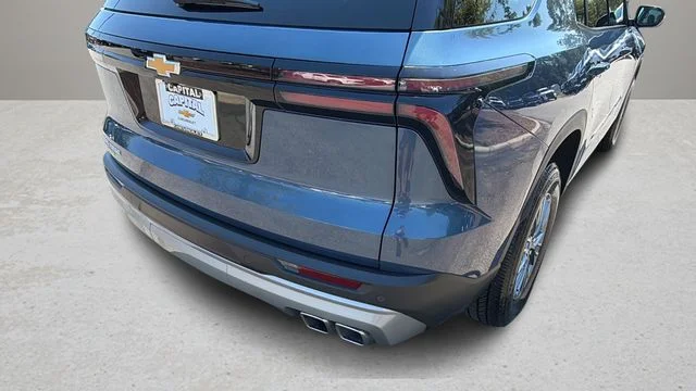 Used 2025 Blue Chevrolet LT image 39