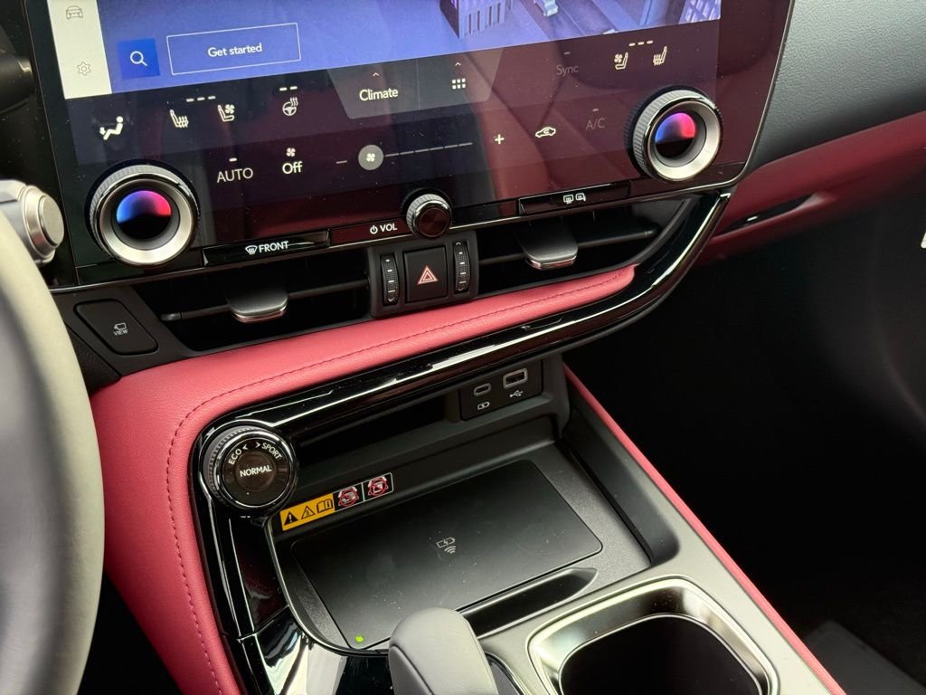 2026 Lexus NX 450h+ Premium - Photo 32