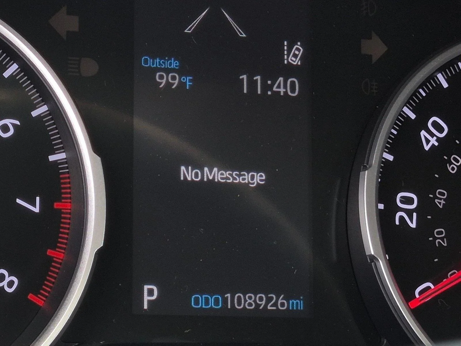 Used 2019 Silver Sky Metallic Toyota XLE image 10