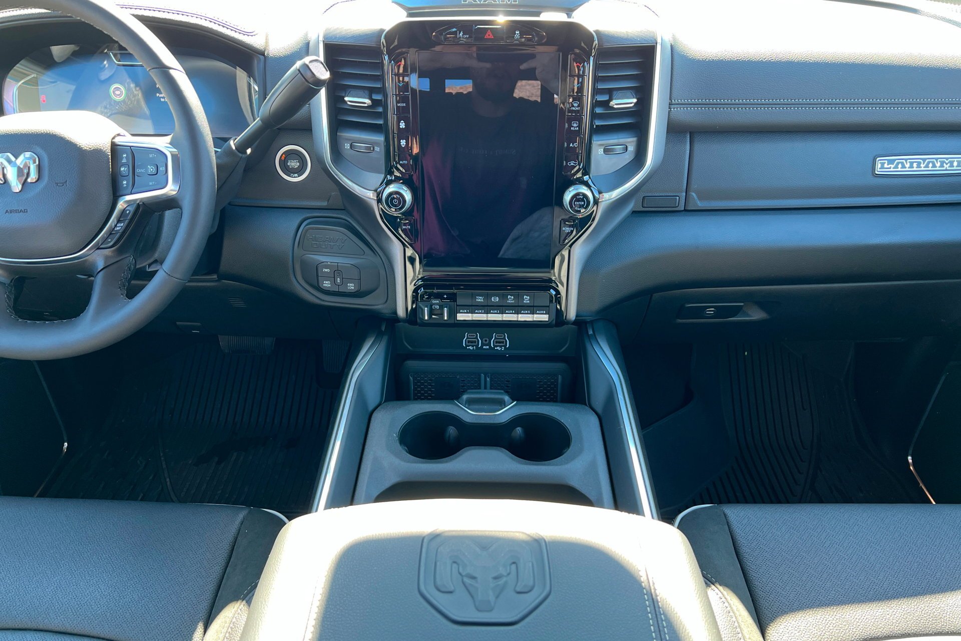 New 2026 Forged Blue Metallic Exterior Paint RAM Laramie image 14