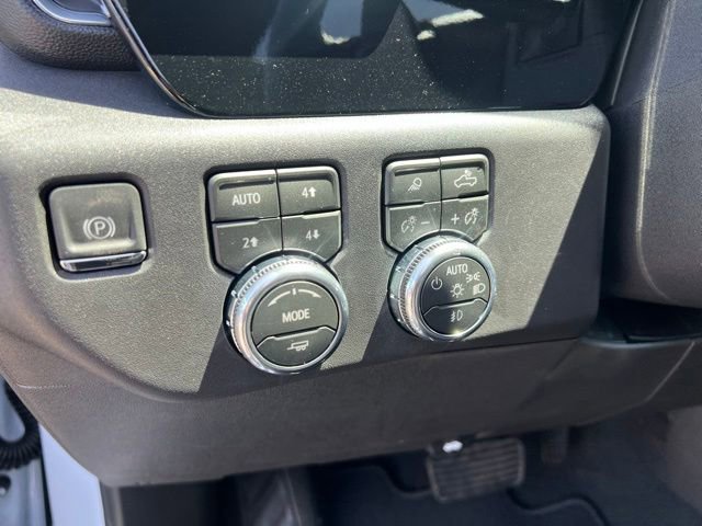 2026 GMC Sierra 1500 SLT - Photo 19