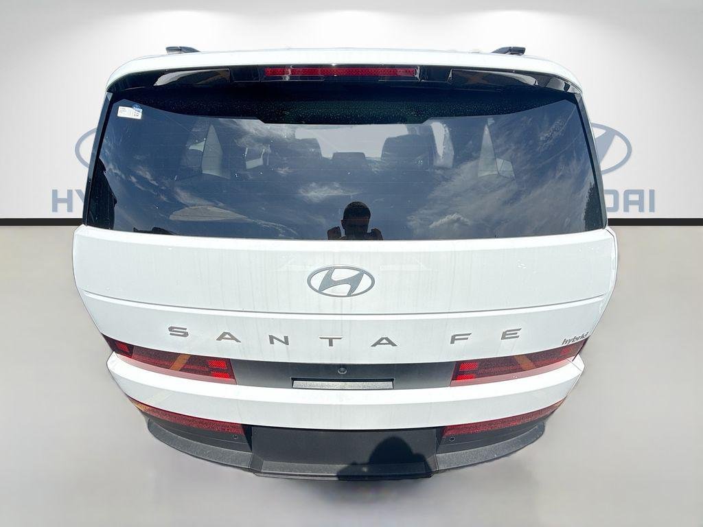New 2026 Serenity White Hyundai SE FWD image 23