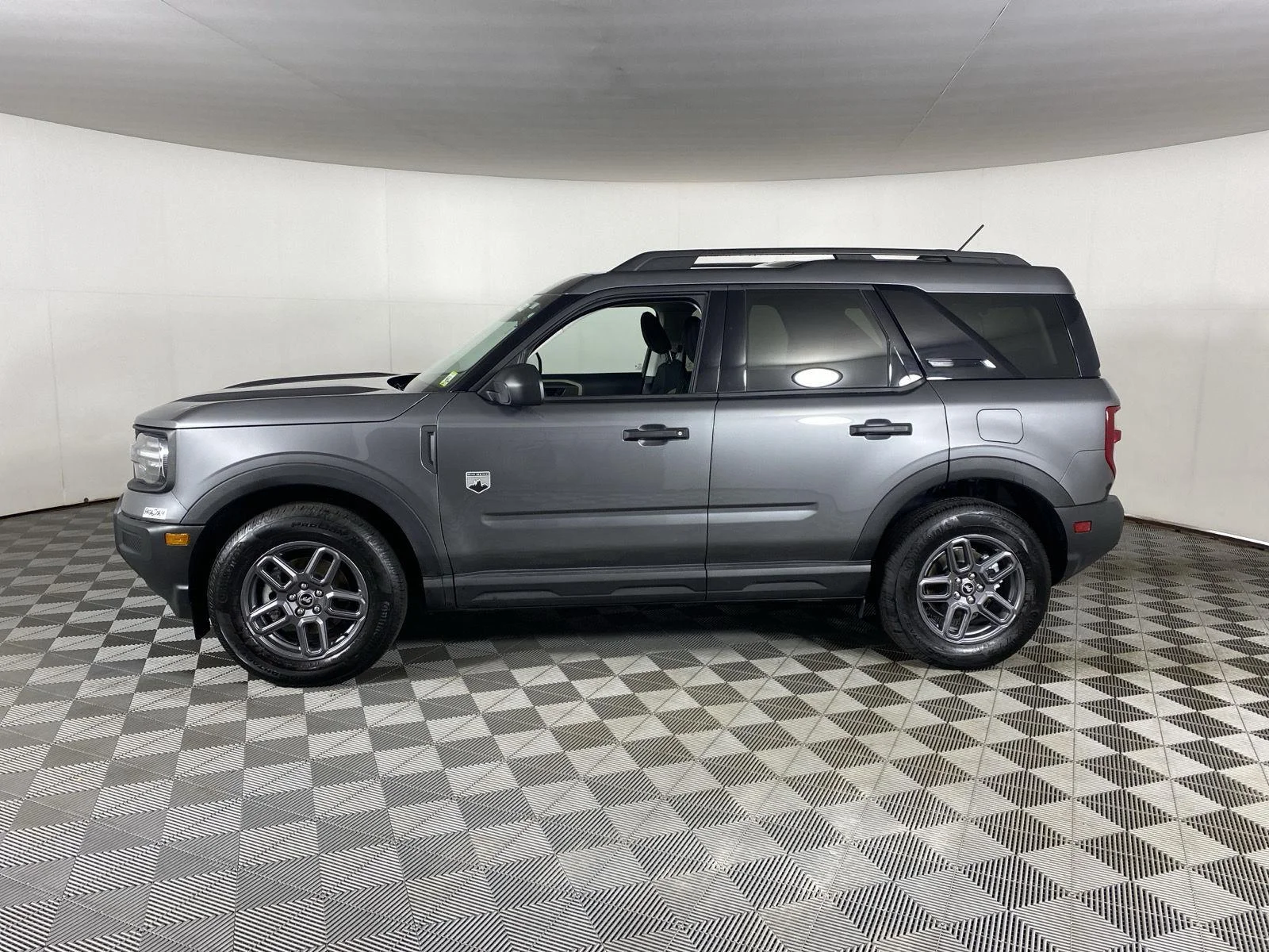 New 2026 Carbonized Gray Metallic Ford Big Bend® image 4