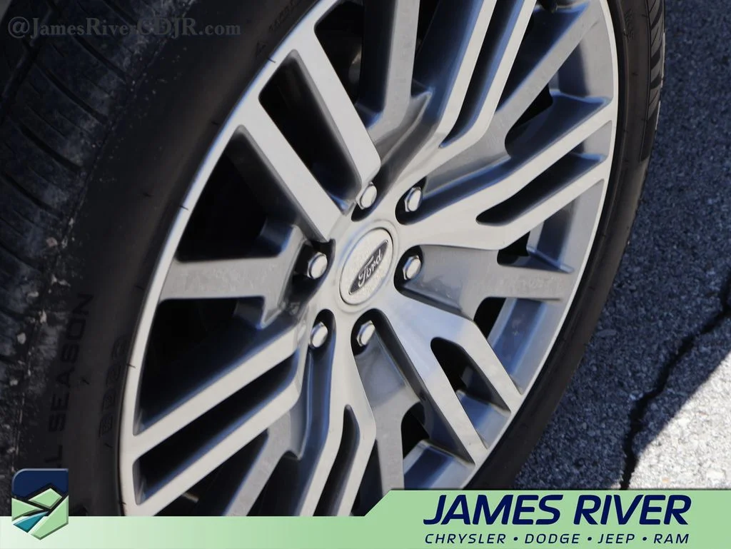 Used 2024 Gray Ford Limited image 41