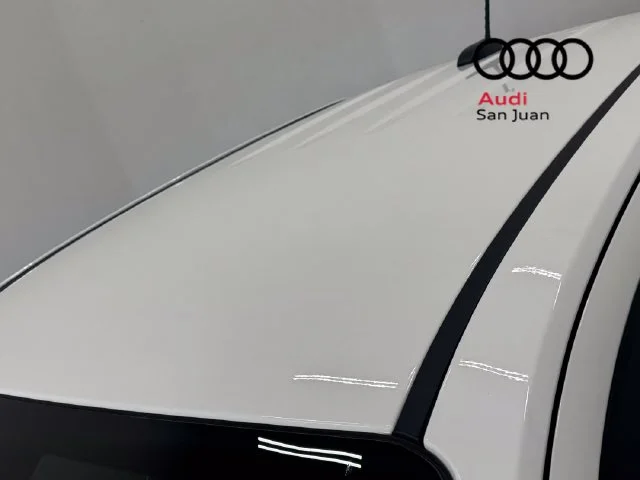 Used 2023 White GMC AT4 image 9