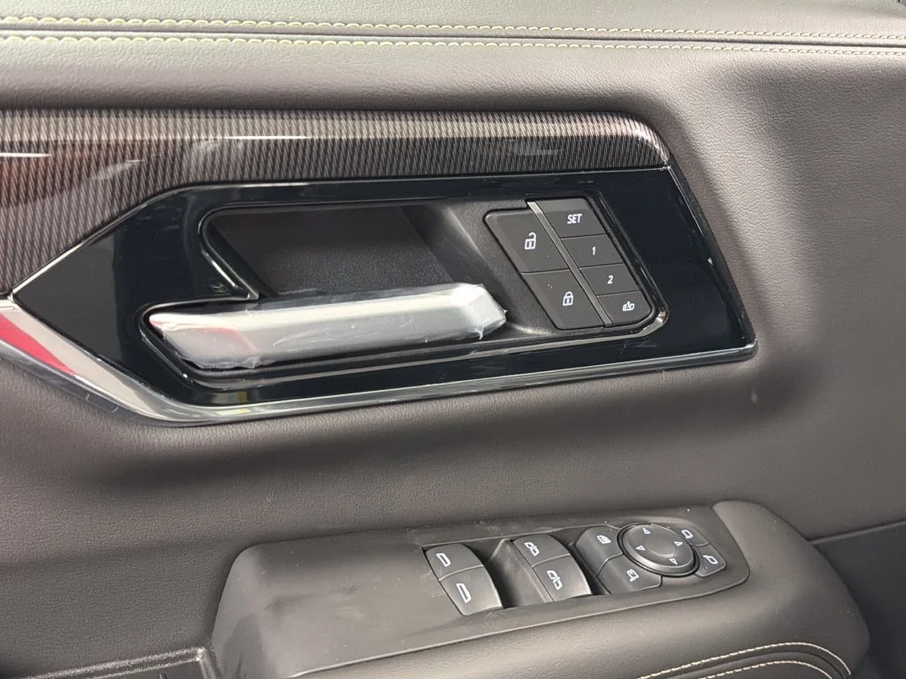 2026 GMC Yukon XL Elevation - Photo 23