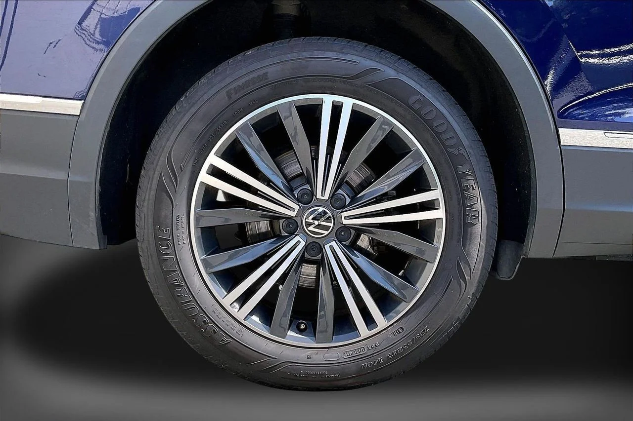 Used 2024  Volkswagen 2.0T Wolfsburg Edition image 36