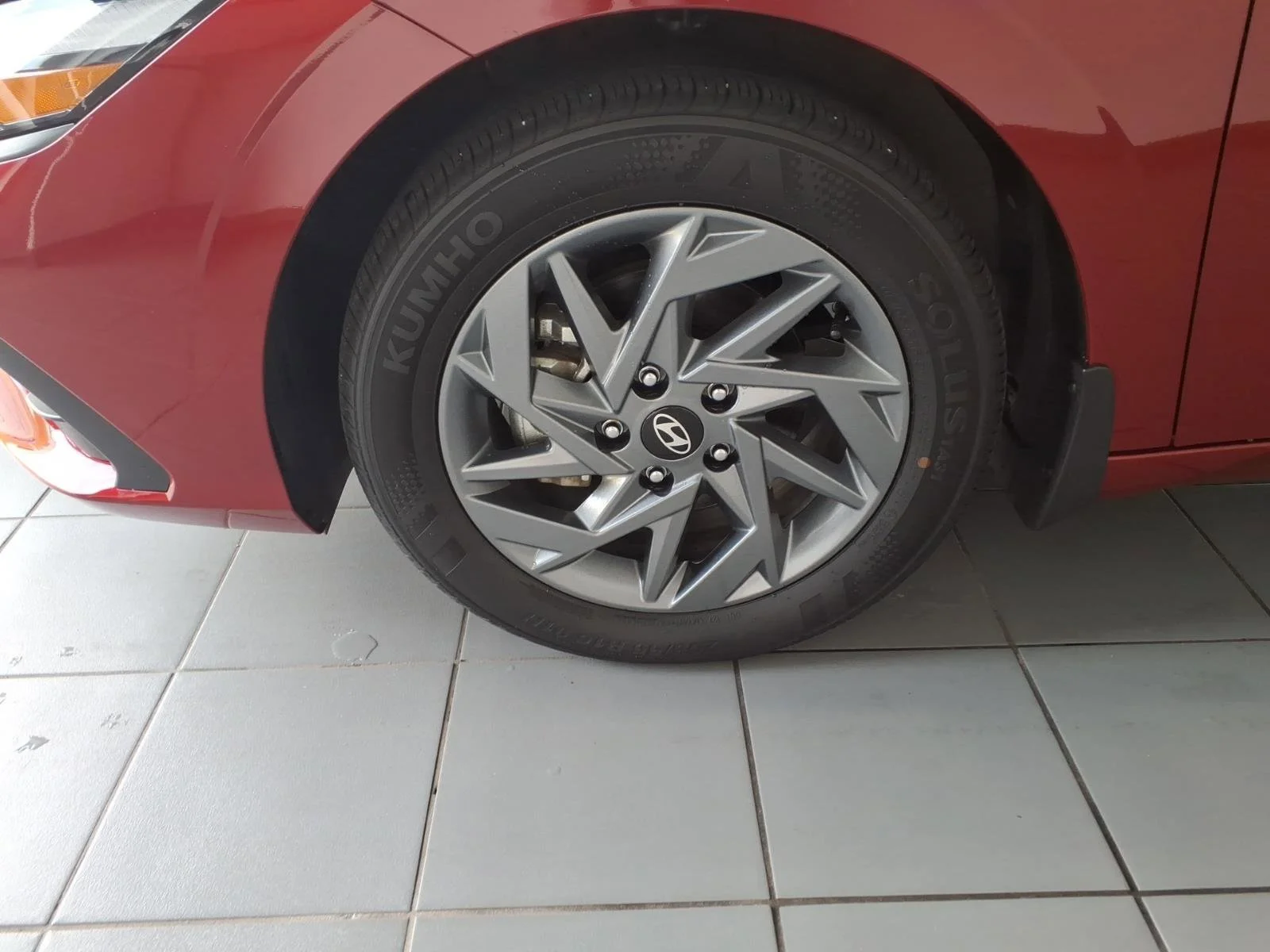 Used 2025 Ultimate Red Hyundai Blue image 9