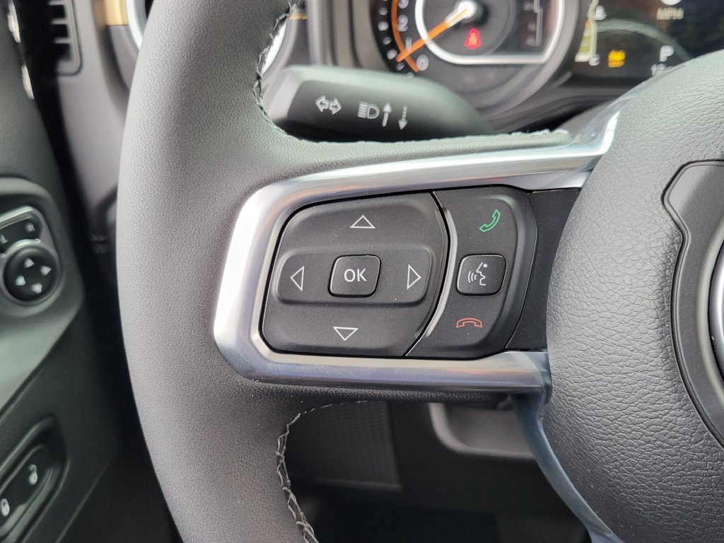 2027 Jeep Wrangler 4-Door photo 5