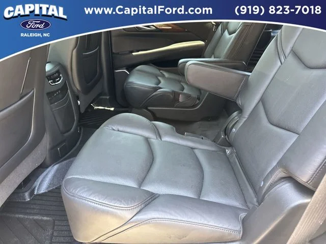 Used 2020 Silver Cadillac Premium Luxury image 18