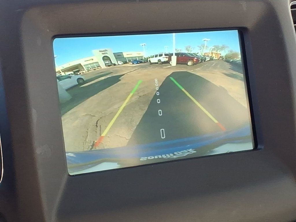 Used 2020 Blue Jeep Latitude image 18