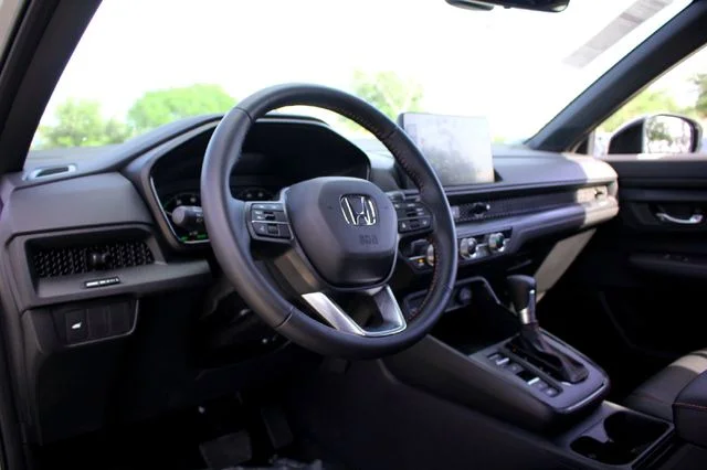 Used 2026 Silver Metallic Honda Sport-L image 6