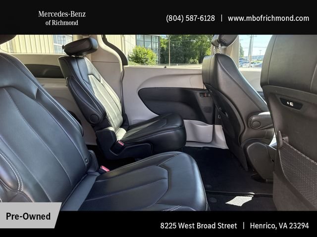 Used 2024 Silver Chrysler Touring L image 16