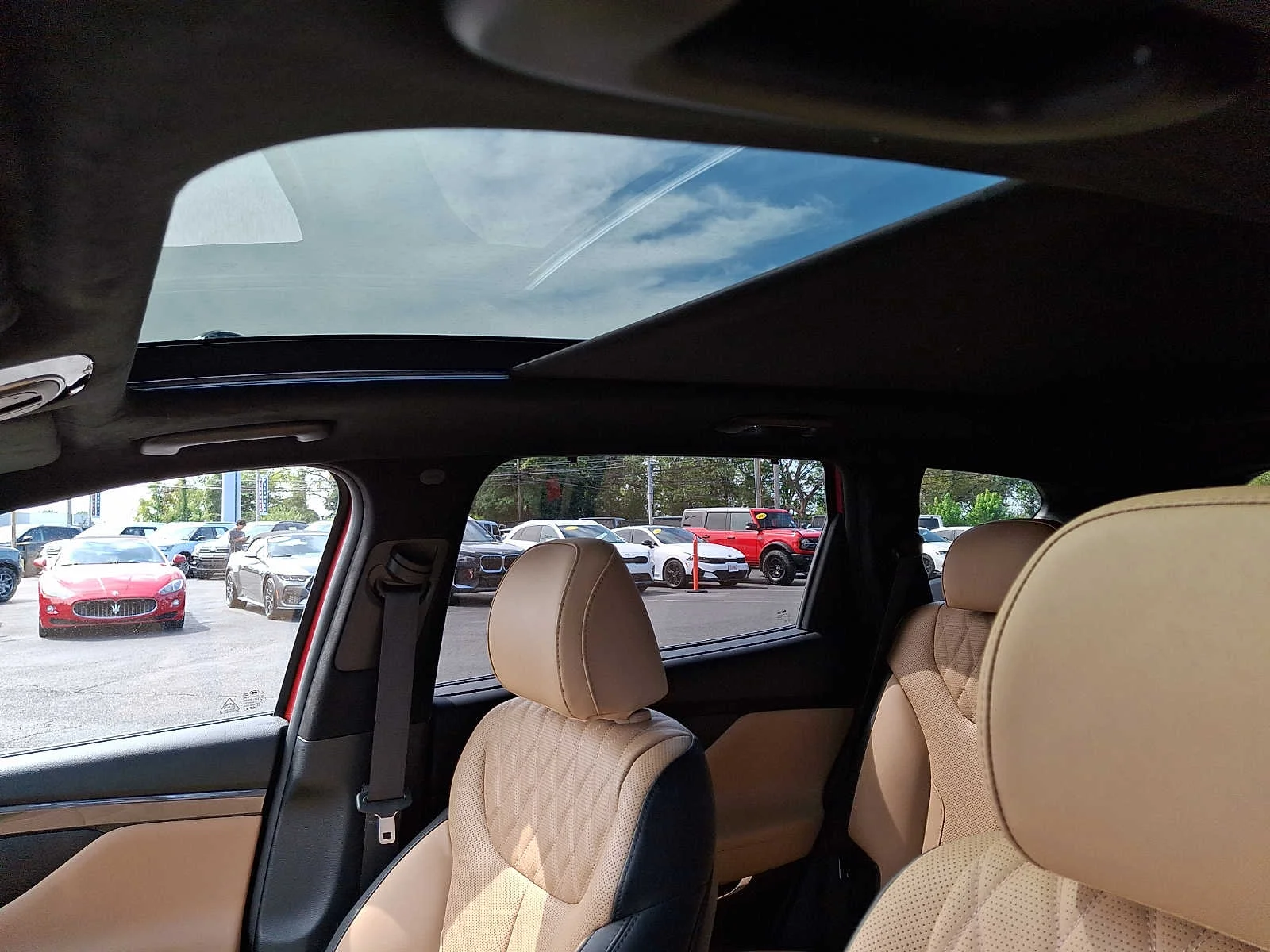 Used 2023 Calypso Red Hyundai Calligraphy image 14