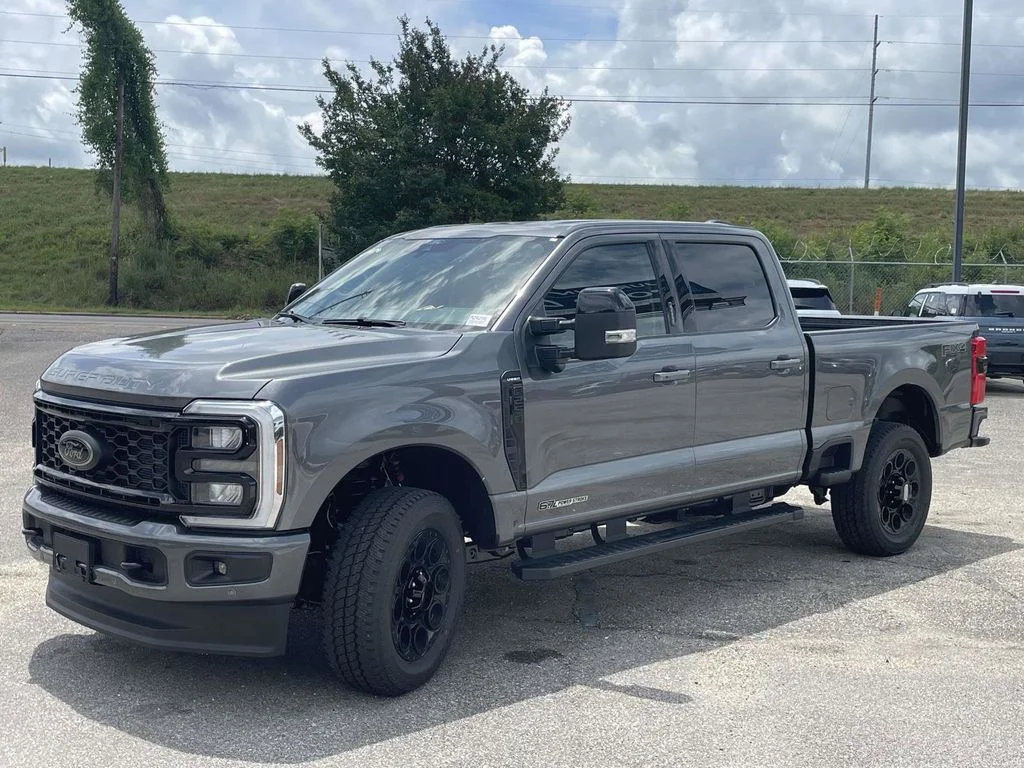 New 2026 Gray Ford Lariat image 7