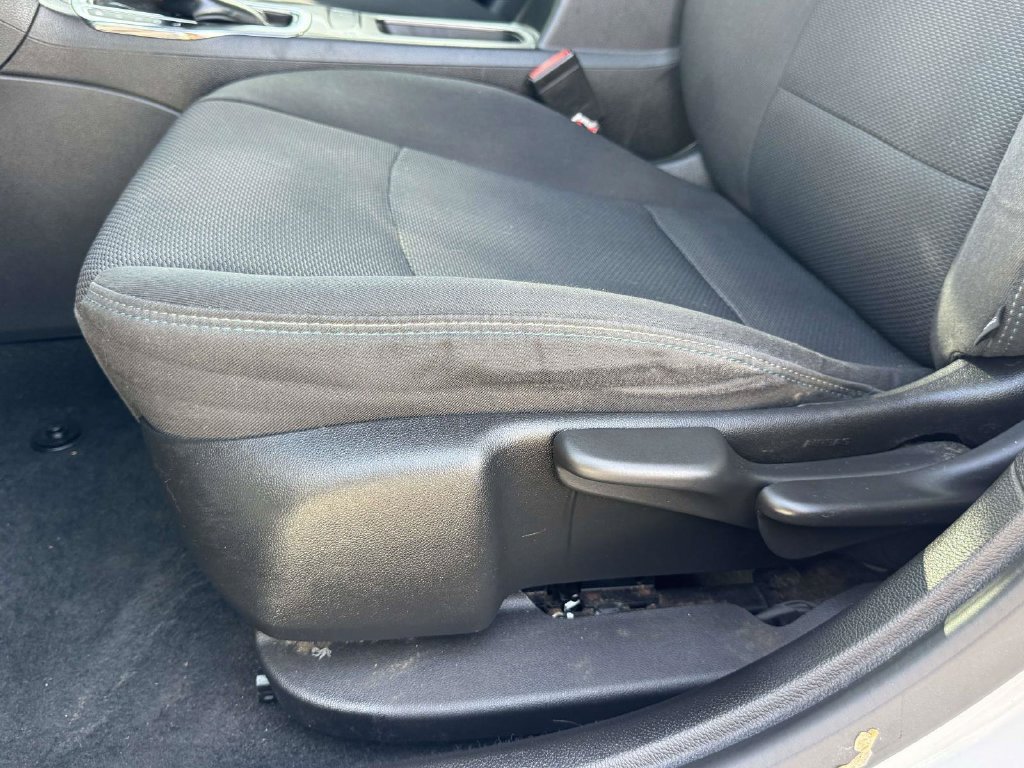 Used 2017 White Chevrolet LT image 19