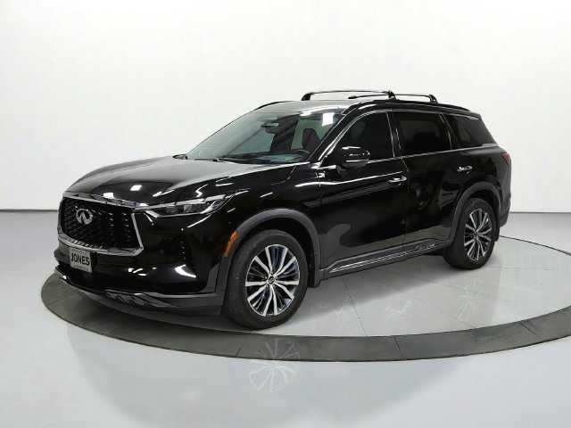 Used 2023 Black INFINITI Autograph image 4