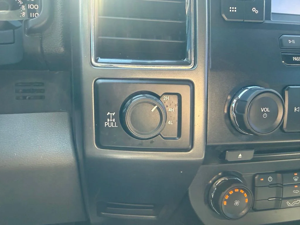 Used 2018 White Ford XLT image 24