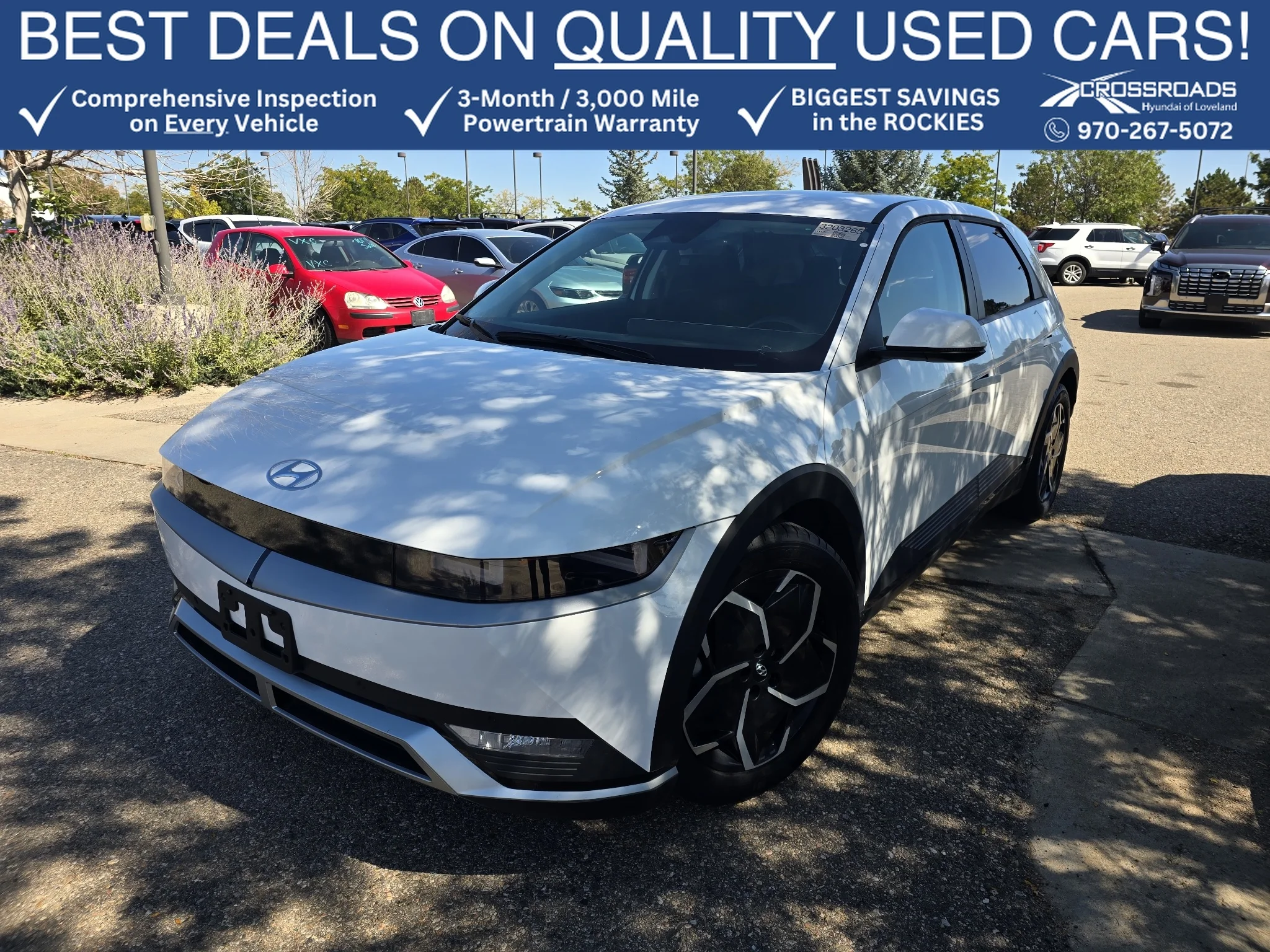 Used 2024 Atlas White Hyundai SEL image 1
