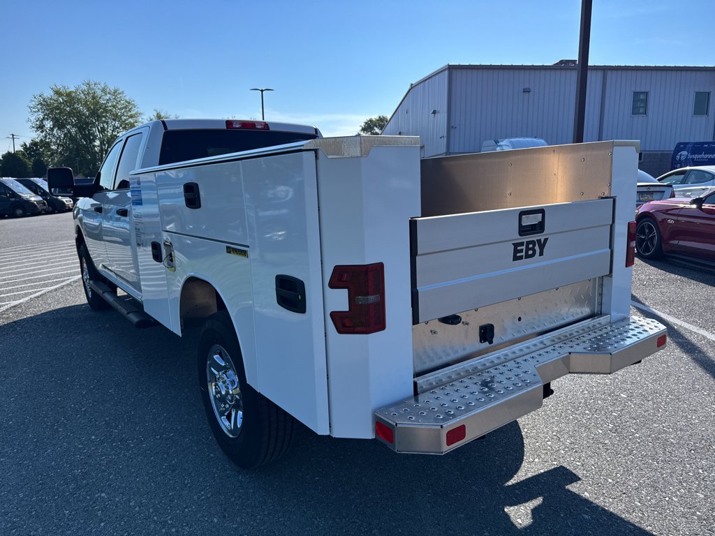 New 2026 Bright White Clear-Coat Exterior Paint RAM Tradesman image 23