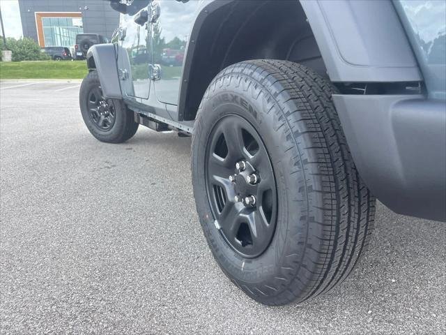 New 2026 Anvil Clear-Coat Exterior Paint Jeep Sport image 6