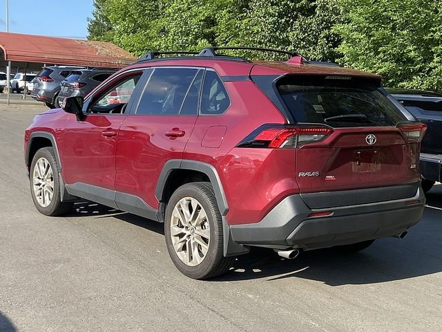 Certified Used 2025 Red Toyota XLE Premium image 4
