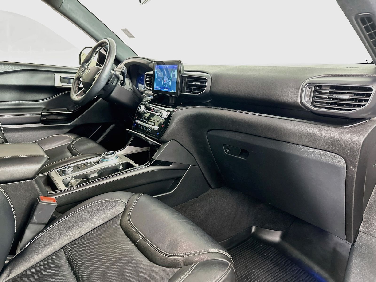 Used 2022 Silver Metallic Ford ST image 33