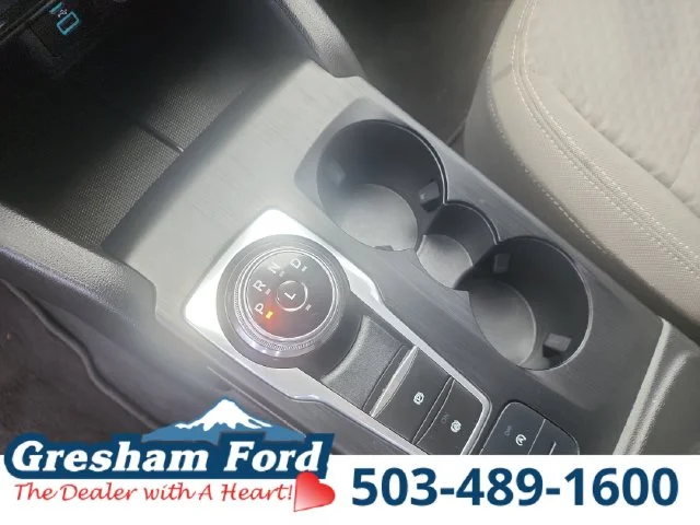 Certified Used 2021 Oxford White Ford SE image 28